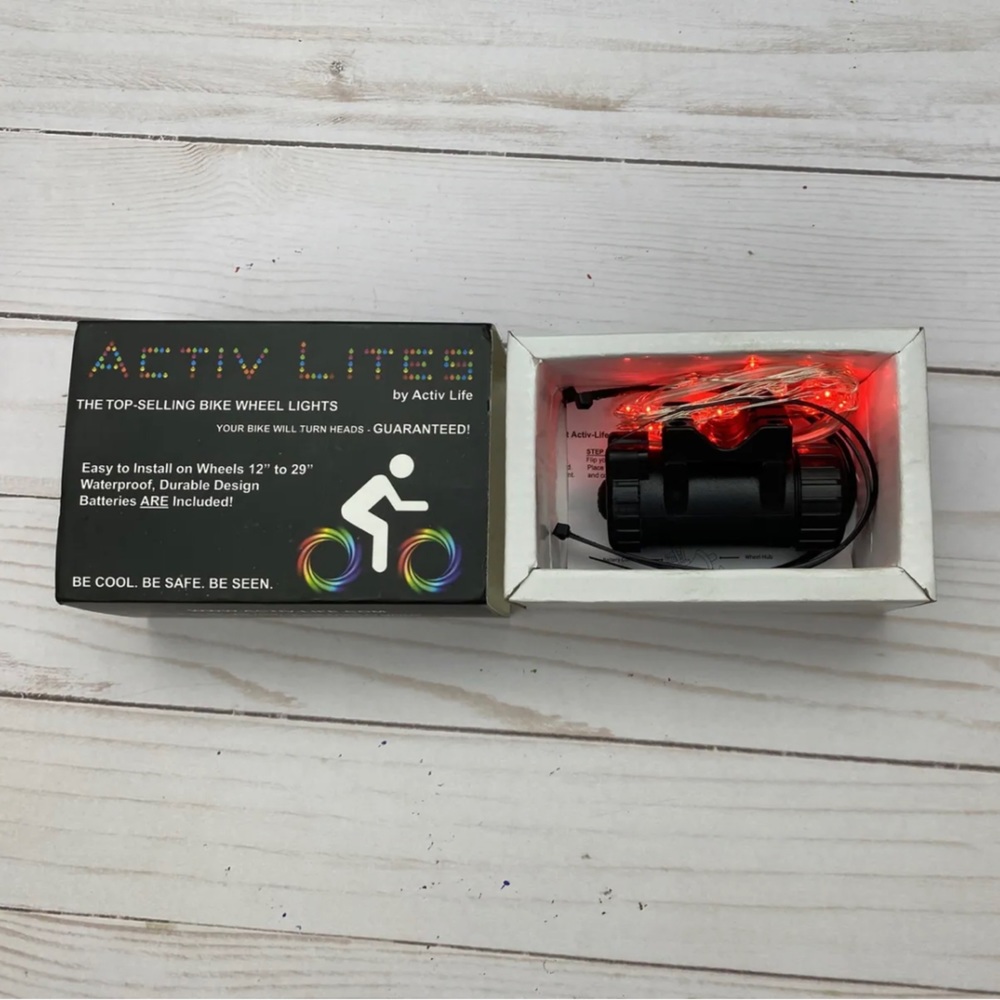 LED Bike Wheel Lights ! 1 Tire Pack PERFECT GIFT. Brand New and WORKS